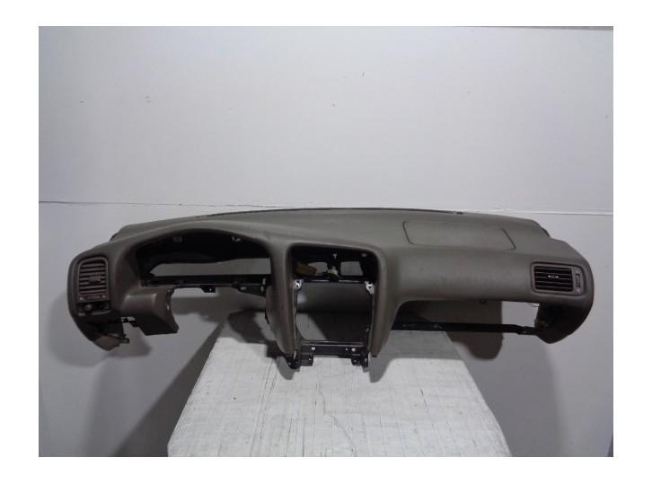 Recambio de salpicadero para lexus gs300 (jzs160) 3.0 24v cat referencia OEM IAM 5540130540E0 GRIS 