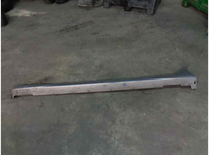 Recambio de spoiler talonera lateral izquierda para mitsubishi grandis (na0w) 2.0 di-d cat referencia OEM IAM MN145461  