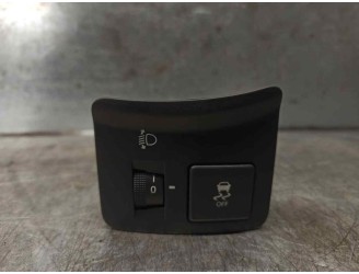 Recambio de mandos salpicadero para kia soul 1.6 cat referencia OEM IAM 201005708 