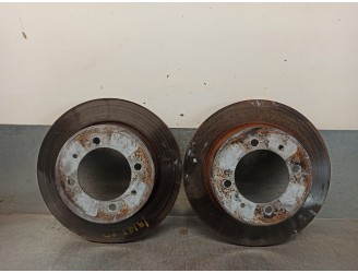 Recambio de disco freno trasero para volvo s40 berlina 1.8 cat referencia OEM IAM 30872940 