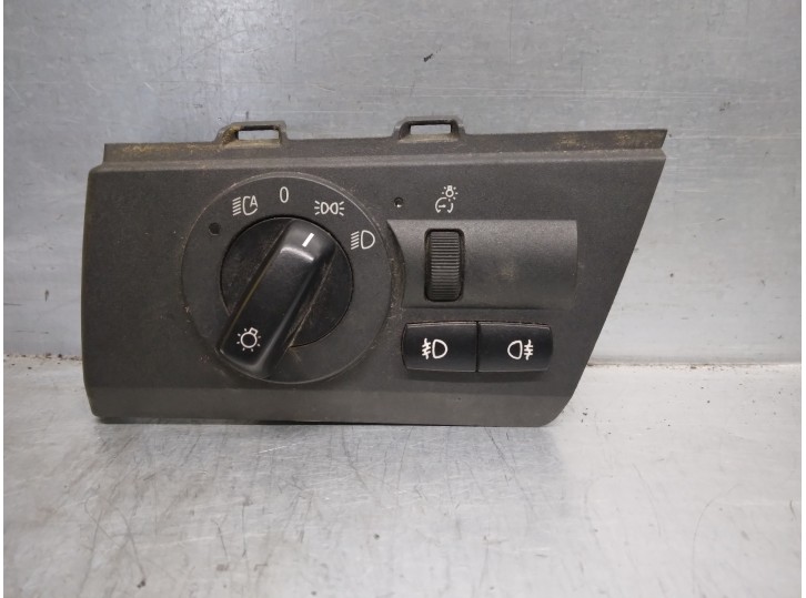 Recambio de mando luces salpicadero para bmw x3 (e83) 3.0 turbodiesel referencia OEM IAM 3405705 531096824 LEAR