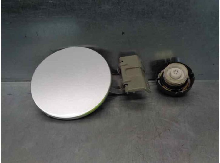 Recambio de tapa exterior combustible para mitsubishi grandis (na0w) 2.0 di-d cat referencia OEM IAM MN150746  