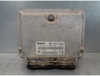 Recambio de centralita motor uce para opel astra g berlina 2.0 dti referencia OEM IAM 24417167 0281010267 BOSCH