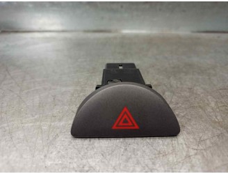 Recambio de warning para kia soul 1.6 cat referencia OEM IAM 864W01404  