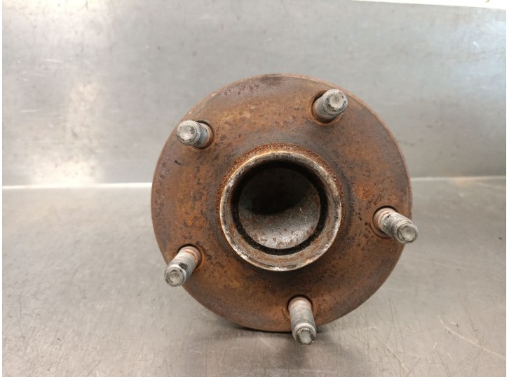 Replacement front right steering knuckle for Lexus IS II (_e2_) 220d (ale20) OEM IAM reference 4356030010 4356030010 