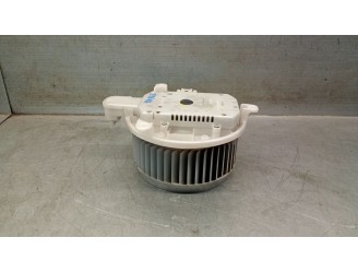 Recambio de motor calefaccion para lexus is ii (_e2_) 220d (ale20) referencia OEM IAM 8710330450 8710330450 