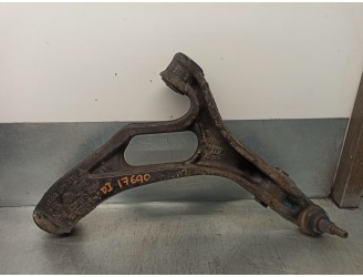 Recambio de brazo suspension inferior delantero izquierdo para volkswagen touareg (7la) 5.0 v10 tdi cat (ayh) referencia OEM IAM