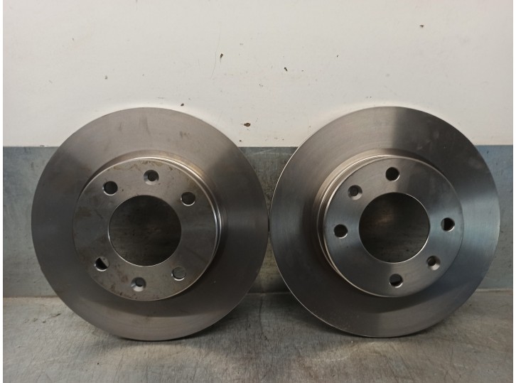 Recambio de disco freno trasero para peugeot 405 berlina referencia OEM IAM 6025804 