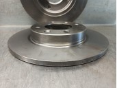 Recambio de disco freno trasero para peugeot 405 berlina referencia OEM IAM 6025804 