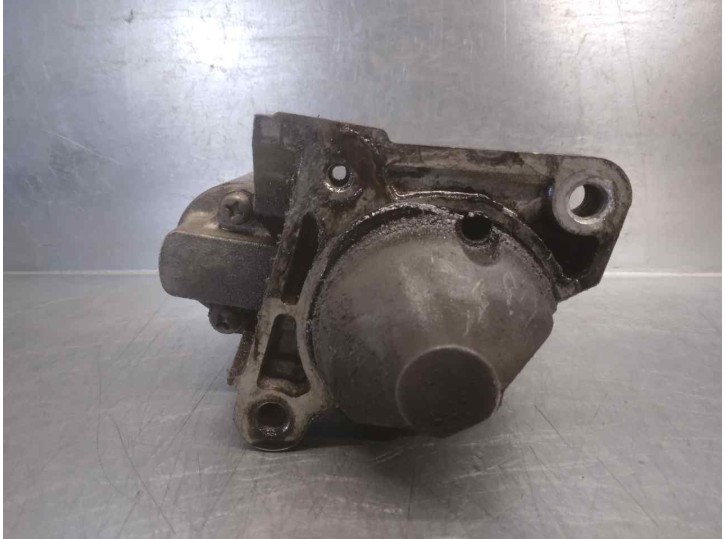 Recambio de motor arranque para skoda octavia berlina (1u2) 1.9 tdi referencia OEM IAM 8200426577 M000T91581 MITSUBISHI