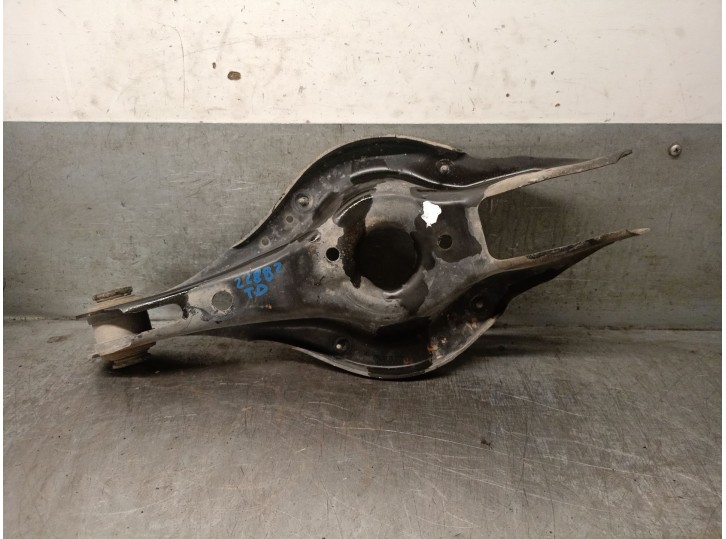 Recambio de brazo suspension inferior trasero derecho para bmw 1 (f20) 118 d referencia OEM IAM 33326884694 33326884694 