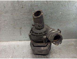 Recambio de bomba agua para mercedes-benz clase clk (w209) coupe 1.8 cat referencia OEM IAM A2118350028 3130591163 BOSCH