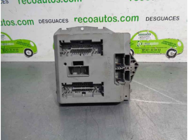 Recambio de caja reles / fusibles para fiat punto berlina (188) 1.2 cat referencia OEM IAM 46766769 