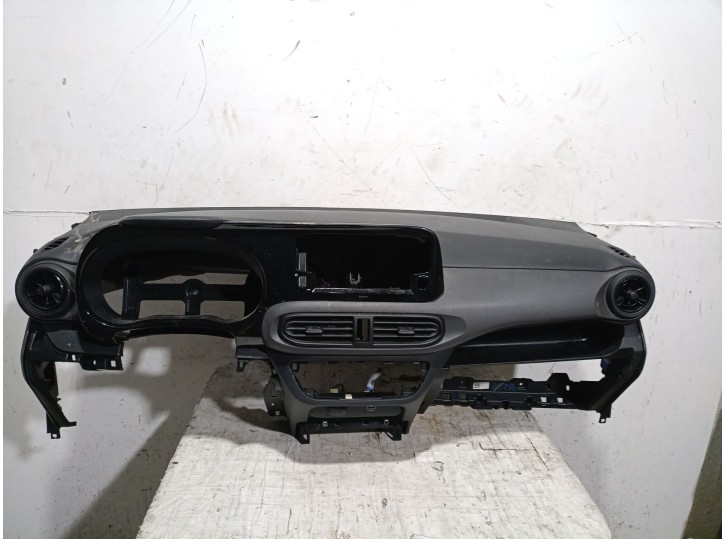 Recambio de salpicadero para hyundai i10 iii (ac3, ai3) 1.2 mpi referencia OEM IAM 84710K7020NNB 84710K7020NNB 
