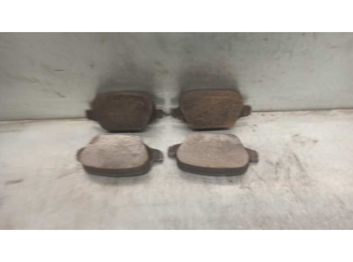 Recambio de pastillas de freno para alfa romeo 147 (190) 1.9 jtd 16v cat referencia OEM IAM   