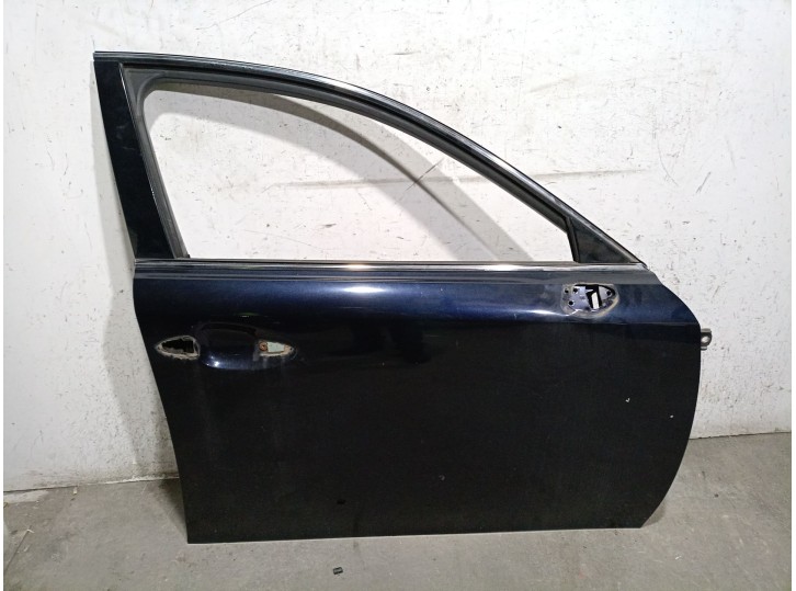 Replacement front right door for Lexus IS II (_E2_) 220d (ALE20) OEM IAM reference 6700153040 6700153040 