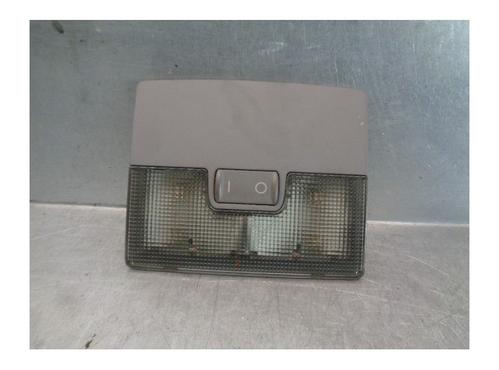 Recambio de luz interior para audi a6 berlina (4b2) 1.8 20v turbo referencia OEM IAM 4B0947105 