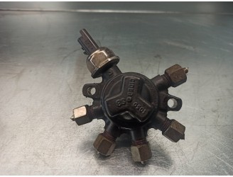 Recambio de rampa inyectora para renault kangoo (f/kc0) 1.5 dci diesel referencia OEM IAM 8200379933  