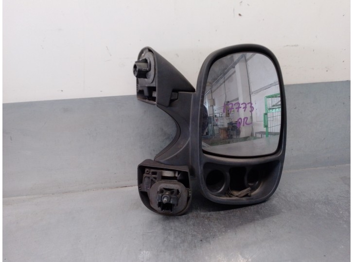 Replacement right wing mirror for Renault Trafic closed box van (from 4.01) 2.0 DCi diesel FAP CAT OEM IAM reference 7701473247 