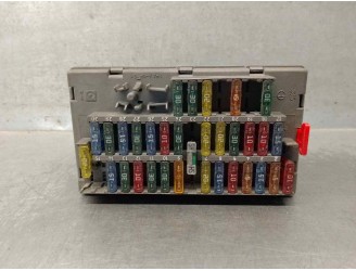 Replacement relay / fuse box for Citroën Jumpy 2.0 HDi CAT (RHX / DW10BTED) OEM IAM reference 9631527980 