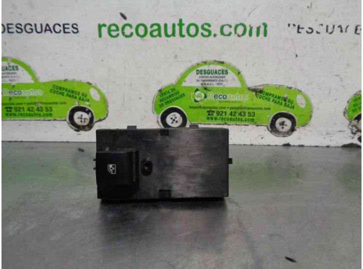 Recambio de mando elevalunas delantero derecho para opel meriva b 1.3 16v cdti referencia OEM IAM 13301886 