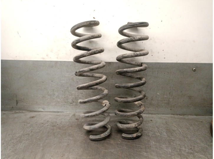 Recambio de muelle amortiguacion para bmw 1 (f20) 118 d referencia OEM IAM B47 D20 A B47 D20 A 