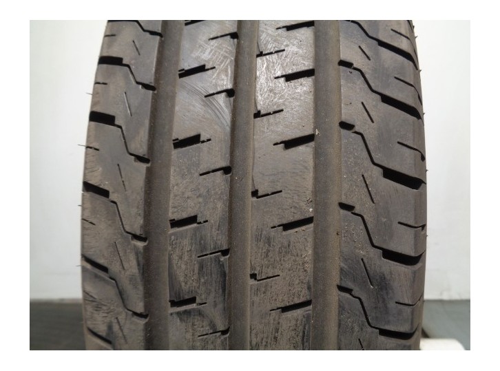 Recambio de neumatico/s para renault trafic caja cerrada (ab 4.01) 2.0 dci diesel fap cat referencia OEM IAM 19565R16C104-102R R