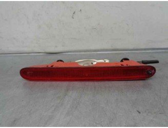 Recambio de luz central de freno para citroën berlingo cuadro 1.6 16v hdi referencia OEM IAM 9682830180 