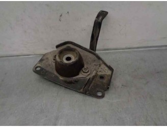 Replacement gearbox mount for Citroën Berlingo panel van 1.6 16v HDi OEM IAM reference 9682731780 
