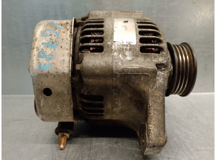 Recambio de alternador para suzuki swift sf berlina (ma) 1.3 cat referencia OEM IAM 3140086510 1002111571 DENSO