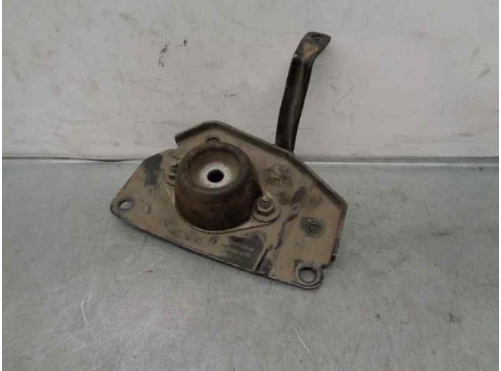 Recambio de soporte cambio para citroën berlingo cuadro 1.6 16v hdi referencia OEM IAM 9682731780  