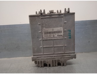 Recambio de centralita motor uce para renault megane i scenic (ja0) 1.9 diesel referencia OEM IAM 7700106867 0281001699 BOSCH