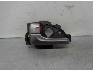 Replacement front left interior door handle for Hyundai ix35 1.7 CRDi cat OEM IAM reference 826132S000 