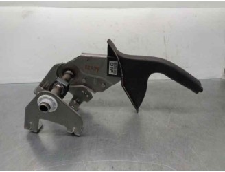 Replacement handbrake lever for Hyundai ix35 1.7 CRDi CAT OEM IAM reference 597102S000 