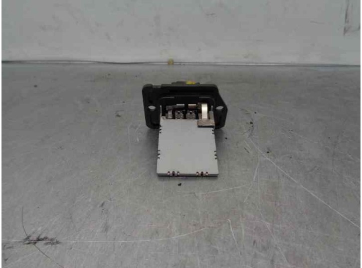 Recambio de resistencia calefaccion para hyundai ix35 1.7 crdi cat referencia OEM IAM 970351C010  