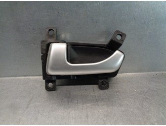 Recambio de maneta interior trasera izquierda para kia sportage 1.6 cat referencia OEM IAM 826103U000  