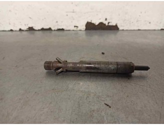 Replacement injector for Ford Focus Turnier (CAK) 1.8 TDDi turbodiesel CAT OEM IAM reference XS40TE 052971 DELPHI