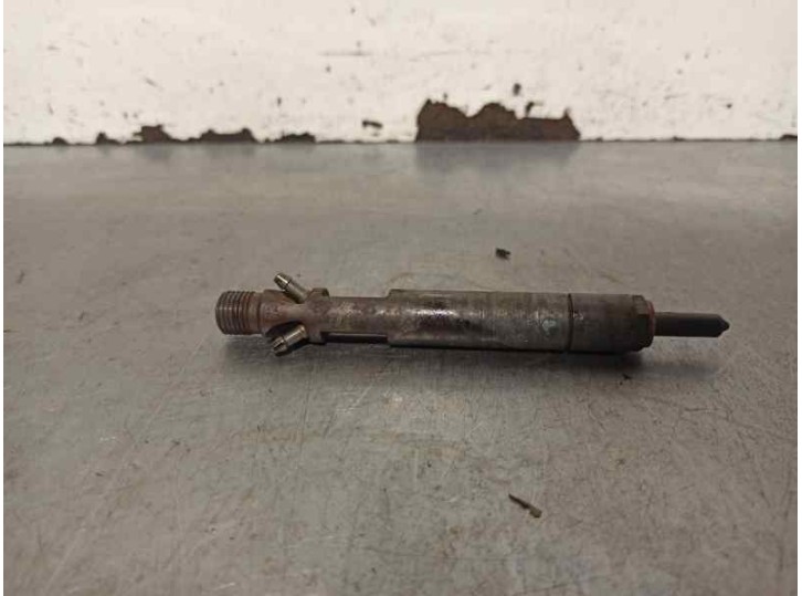 Replacement injector for Ford Focus Turnier (CAK) 1.8 TDDi turbodiesel CAT OEM IAM reference XS40TE 052971 DELPHI