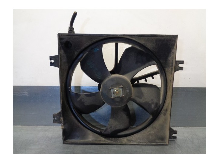 Recambio de electroventilador para hyundai accent (lc) 1.3 cat referencia OEM IAM 2538025000 F00S3A2077 KAMCO