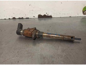 Replacement injector for Citroën C5 Saloon 2.0 HDI CAT (RHR / DW10BTED4) OEM IAM reference 9660334880 FD1740932 SIEMENS