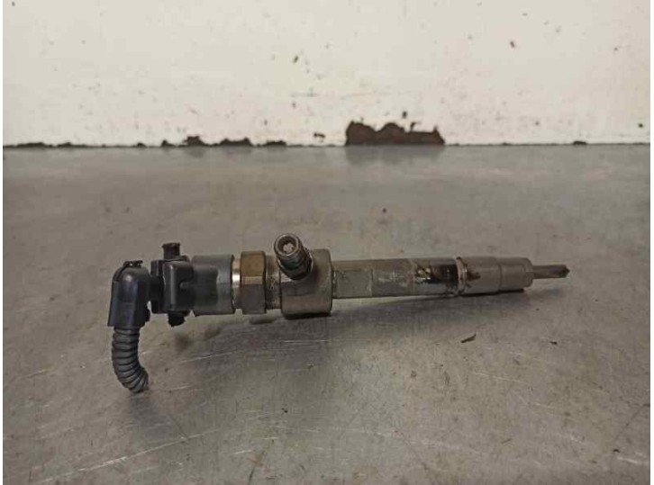 Replacement injector for Fiat Stilo (192) 1.9 JTD CAT OEM IAM reference 1212157238323 0445110068 BOSCH