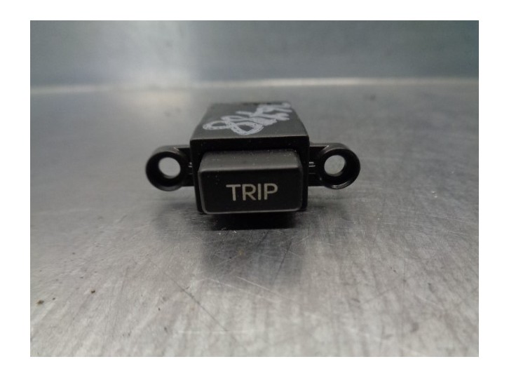 Recambio de interruptor para hyundai i30 1.4 cat referencia OEM IAM 202006045 