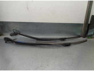 Recambio de brazo limpia delantero derecho para lancia phedra (180) 2.2 jtd cat referencia OEM IAM 9464555280  