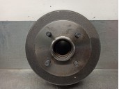 Recambio de tambor freno trasero para ford fiesta berl./courier referencia OEM IAM 0986477049 