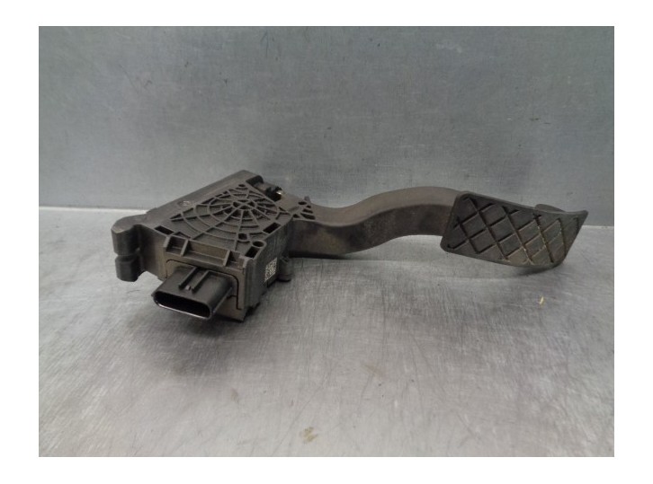 Recambio de potenciometro pedal para volkswagen polo 1.6 tdi dpf referencia OEM IAM 2Q1723503  