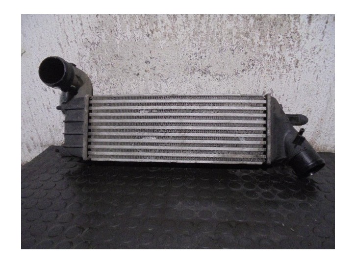 Recambio de intercooler para lancia phedra (180) 2.2 jtd cat referencia OEM IAM 1489396080 870229HF VALEO