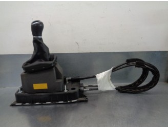 Recambio de palanca cambio para volkswagen polo 1.6 tdi dpf referencia OEM IAM 5Q0711061F 