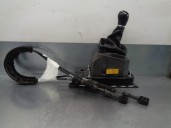 Recambio de palanca cambio para volkswagen polo 1.6 tdi dpf referencia OEM IAM 5Q0711061F  