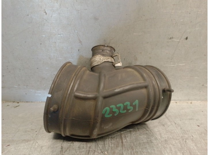 Recambio de tubo para infiniti ex 30d referencia OEM IAM 165761BY0B 165761BY0B 