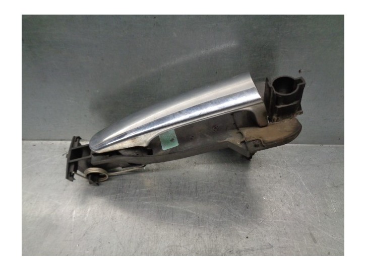 Recambio de maneta exterior delantera izquierda para lancia phedra (180) 2.2 jtd cat referencia OEM IAM 1487115693  